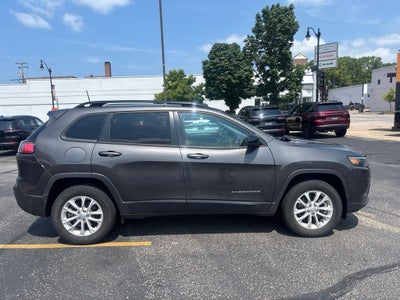 2022 Jeep Cherokee Latitude Lux