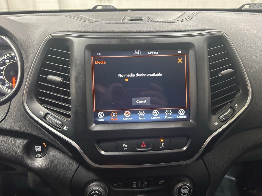 2021 Jeep Cherokee Latitude Lux 4X4