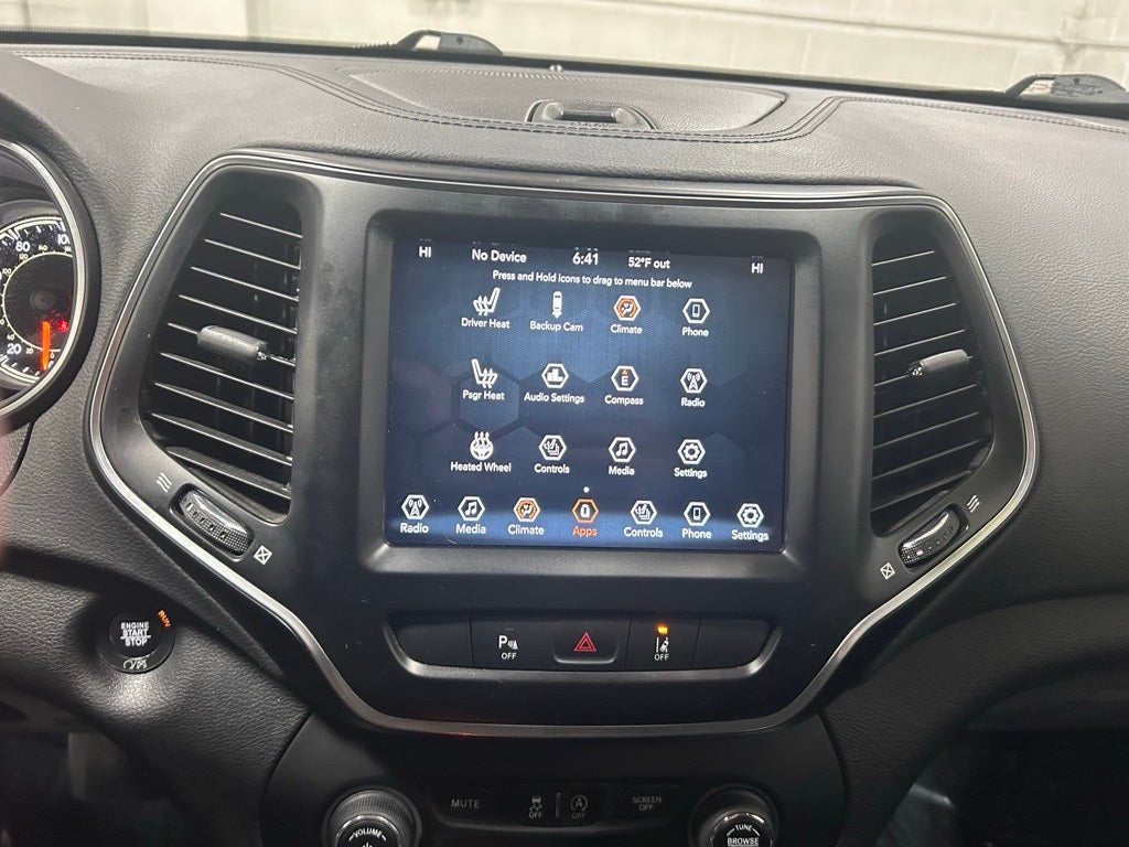 2021 Jeep Cherokee Latitude Lux 4X4