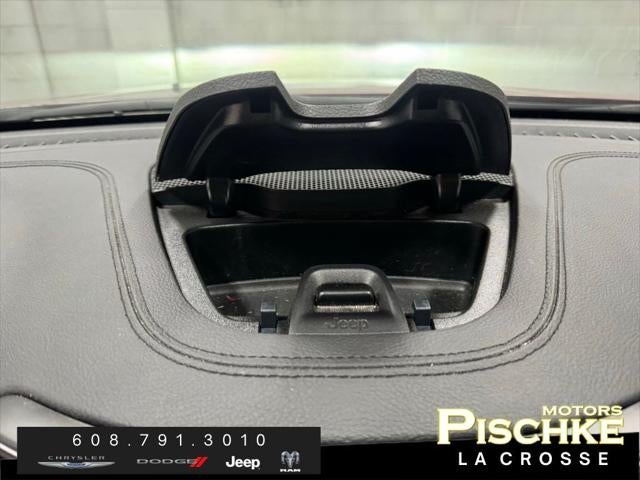 2021 Jeep Cherokee Latitude Lux 4X4