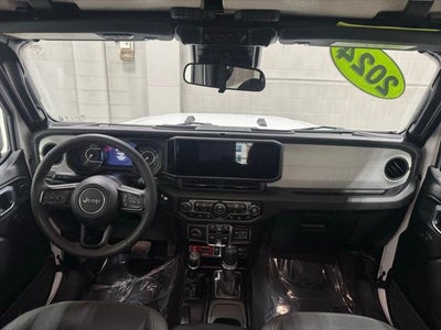 2024 Jeep Wrangler 4-Door Willys 4x4