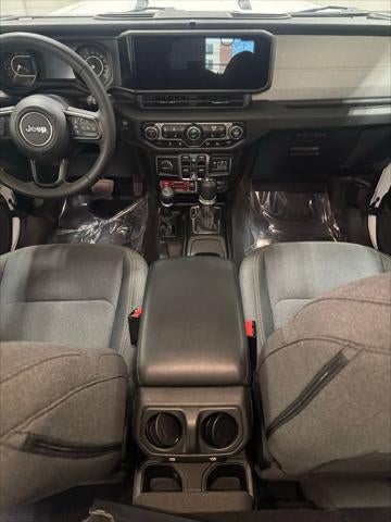 2024 Jeep Wrangler 4-Door Willys 4x4
