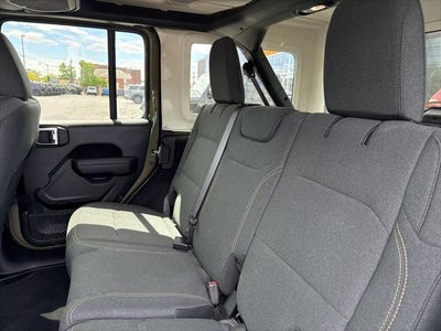 2025 Jeep Wrangler 4-Door Summit 4x4