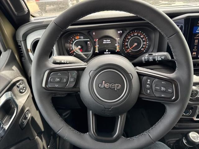 2025 Jeep Wrangler 4-Door Summit 4x4