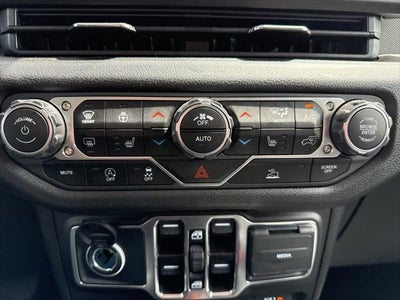 2025 Jeep Wrangler 4-Door Summit 4x4