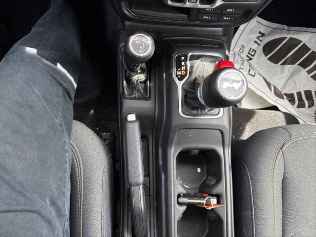 2025 Jeep Wrangler 4-Door Summit 4x4