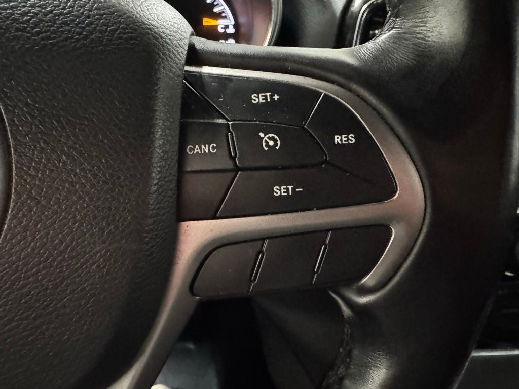 2021 Jeep Grand Cherokee Laredo X 4x4