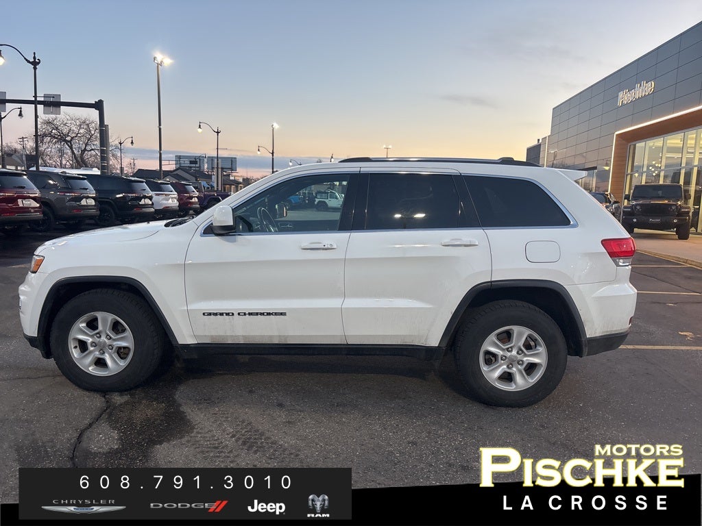 2017 Jeep Grand Cherokee Laredo 4x4