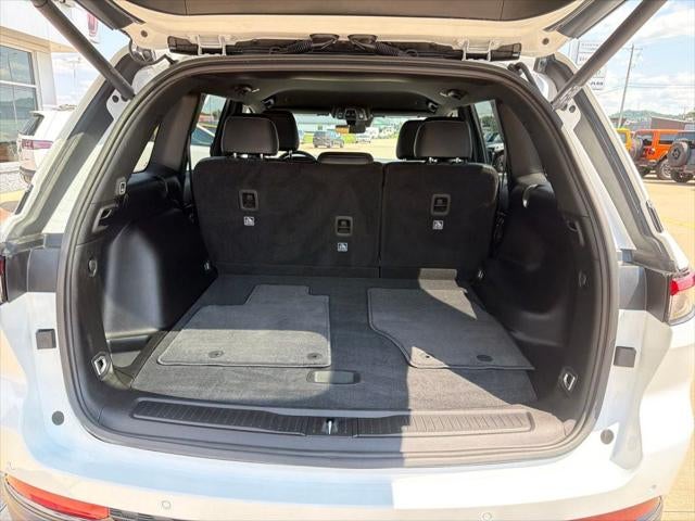 2025 Jeep Grand Cherokee Altitude 4x4