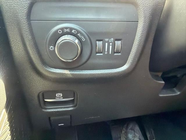 2025 Jeep Grand Cherokee Altitude 4x4