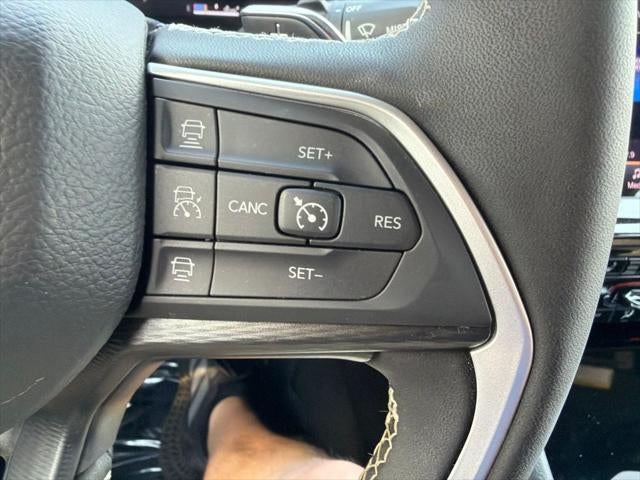 2025 Jeep Grand Cherokee Altitude 4x4