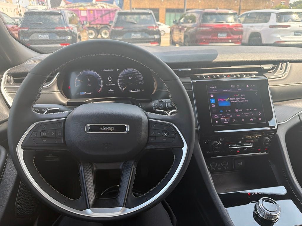 2025 Jeep Grand Cherokee Altitude 4x4