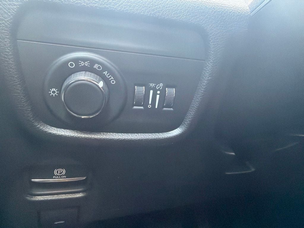 2025 Jeep Grand Cherokee Altitude 4x4