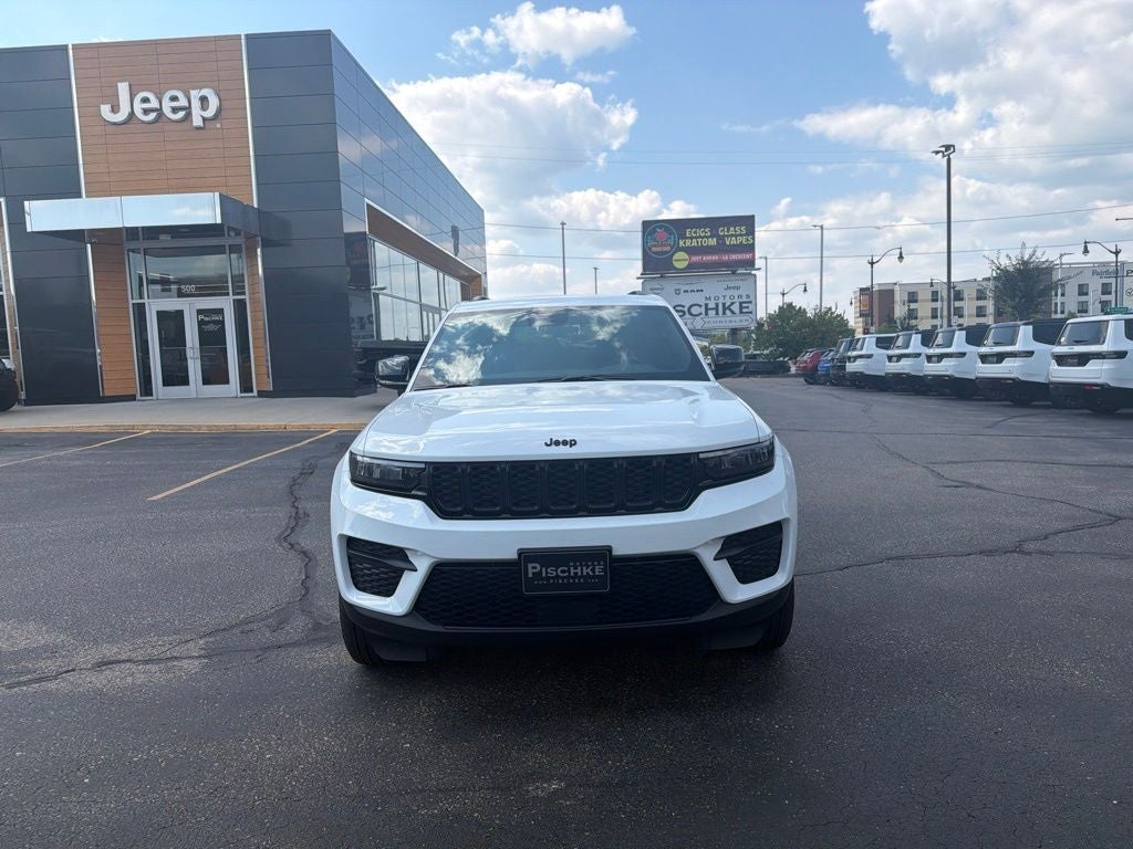 2025 Jeep Grand Cherokee Altitude 4x4
