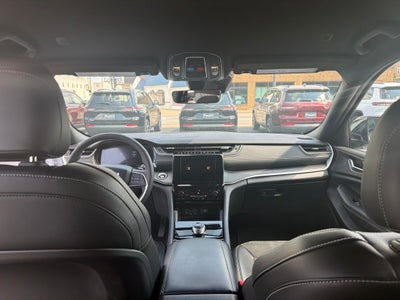 2025 Jeep Grand Cherokee Altitude 4x4