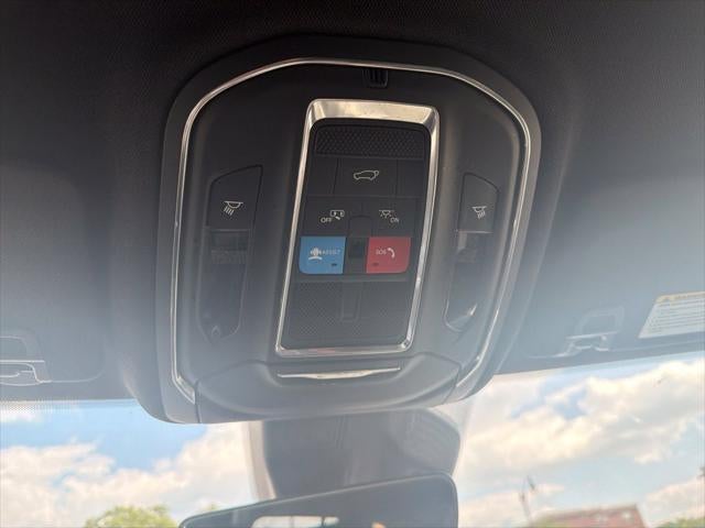 2025 Jeep Grand Cherokee Altitude 4x4