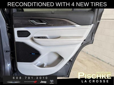 2022 Jeep Grand Cherokee Overland 4x4