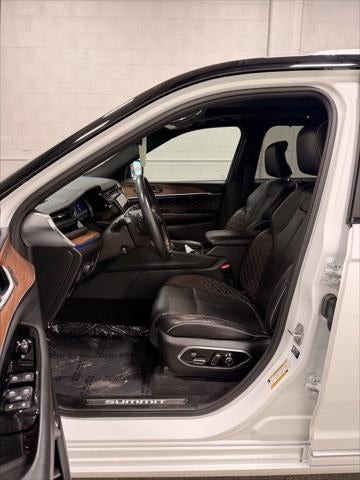 2024 Jeep Grand Cherokee Summit 4x4