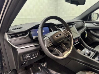 2025 Jeep Grand Cherokee L Altitude X 4x4