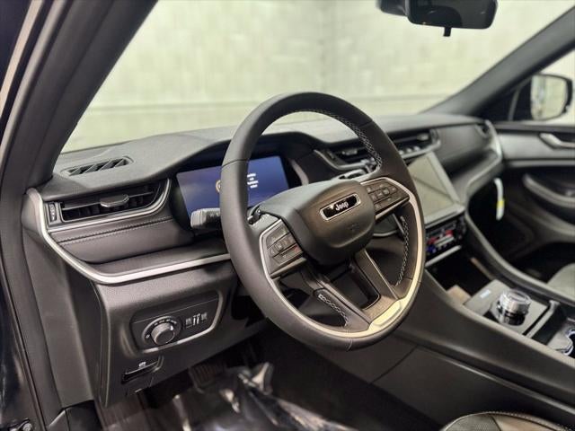 2025 Jeep Grand Cherokee L Altitude X 4x4