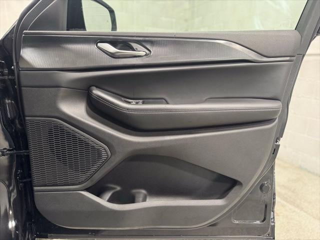2025 Jeep Grand Cherokee L Altitude X 4x4