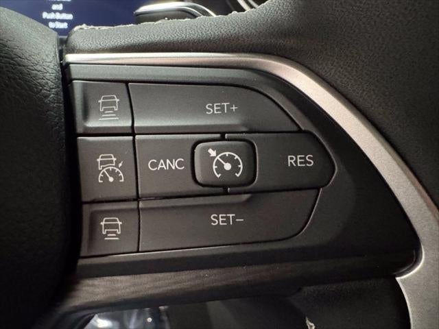 2025 Jeep Grand Cherokee L Altitude X 4x4