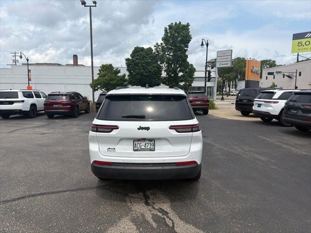 2023 Jeep Grand Cherokee L Altitude