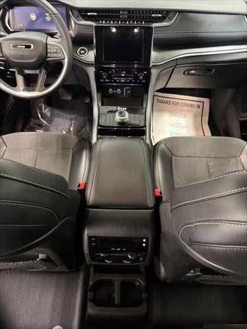 2023 Jeep Grand Cherokee L Altitude 4x4