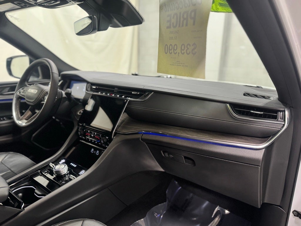 2023 Jeep Grand Cherokee L Overland 4x4