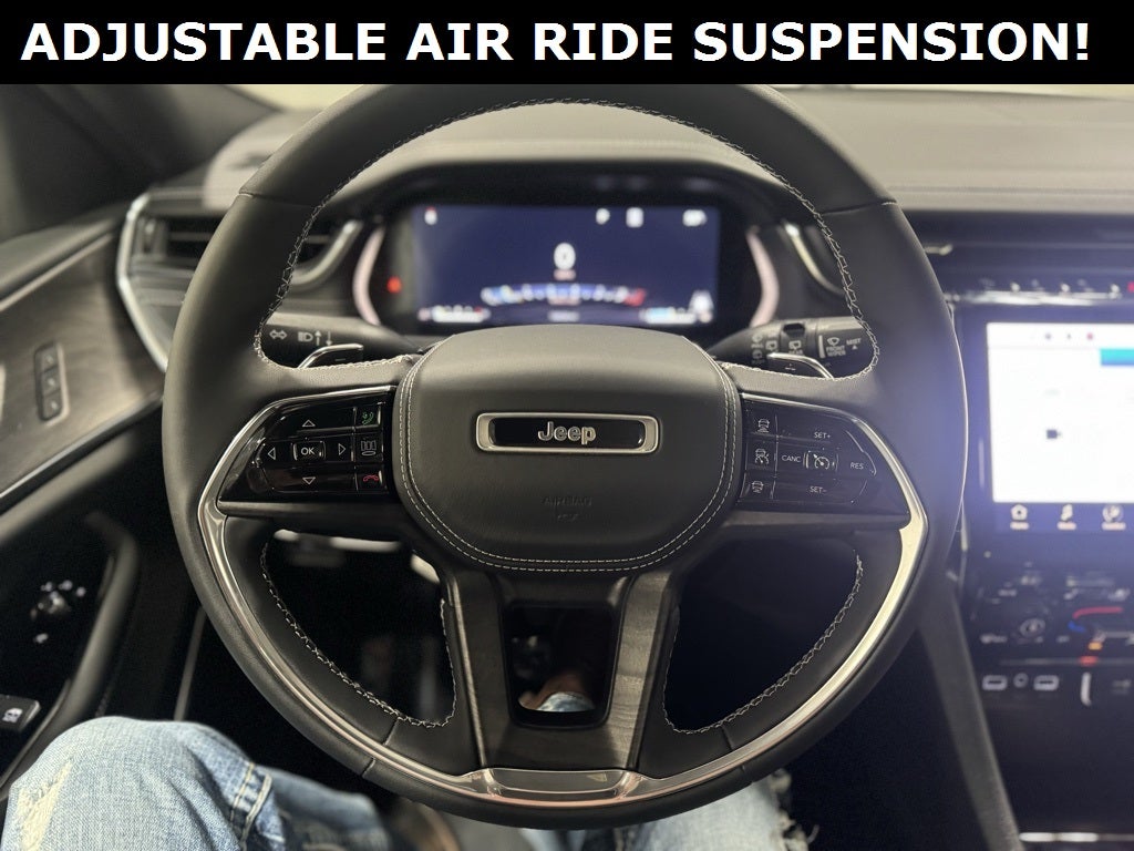 2023 Jeep Grand Cherokee L Overland 4x4