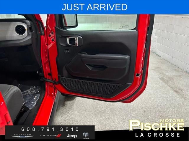 2025 Jeep Wrangler 4xe Willys 4xe