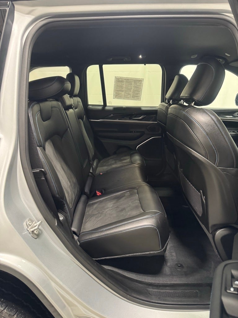 2022 Jeep Grand Cherokee 4xe Trailhawk 4x4