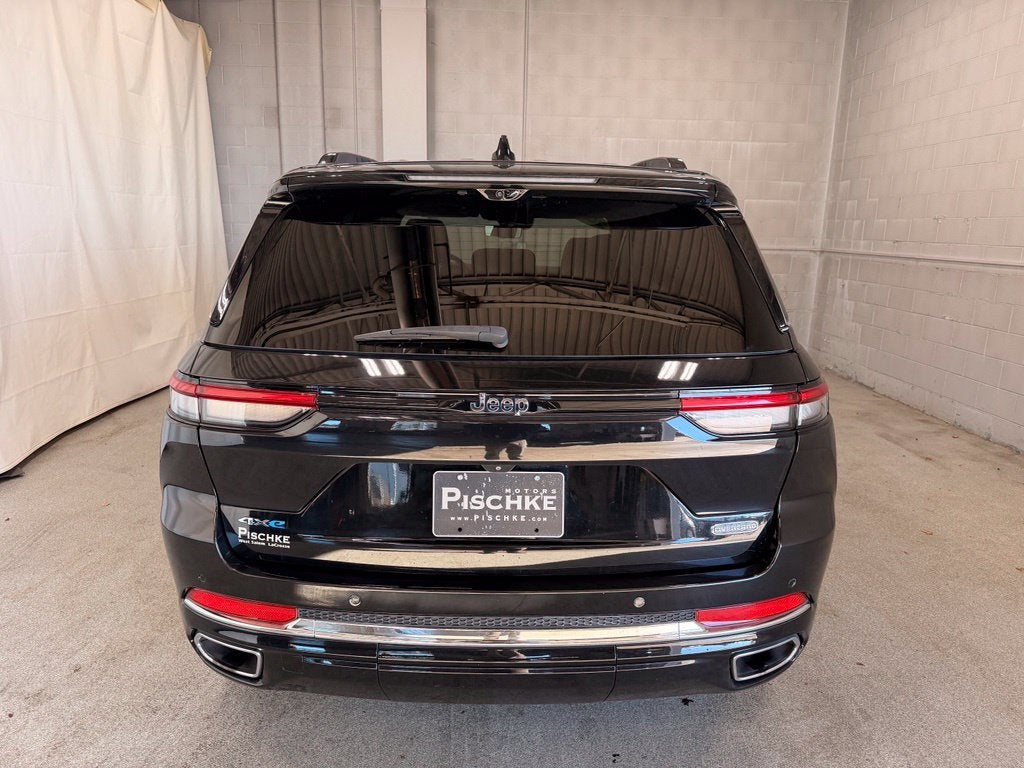 2022 Jeep Grand Cherokee 4xe Overland 4x4