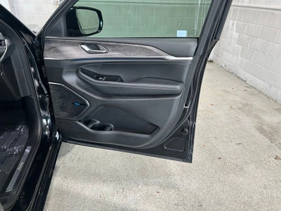 2022 Jeep Grand Cherokee 4xe Overland 4x4