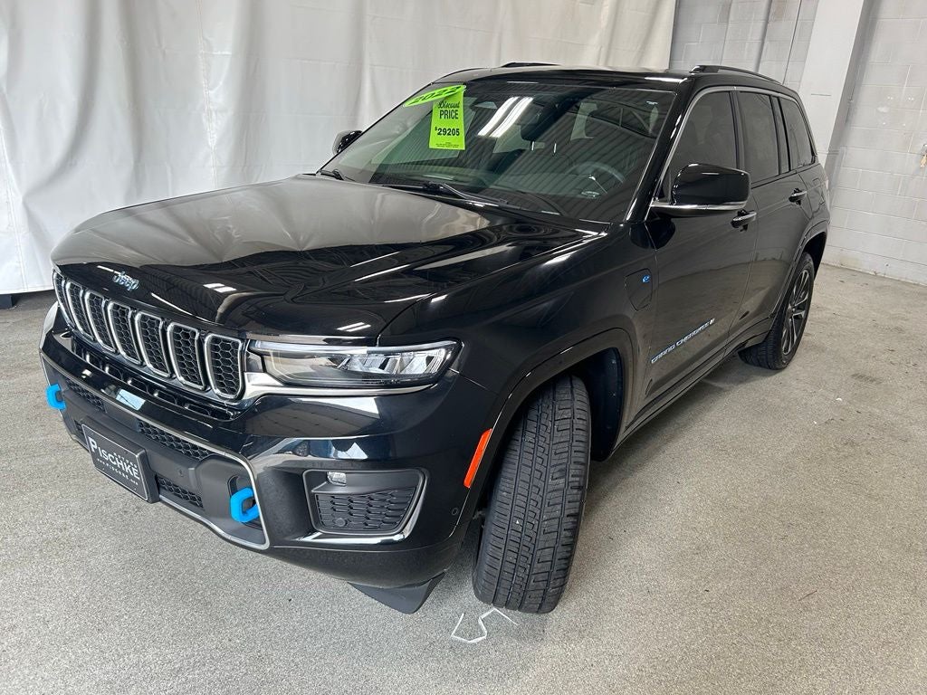 2022 Jeep Grand Cherokee 4xe Overland 4x4