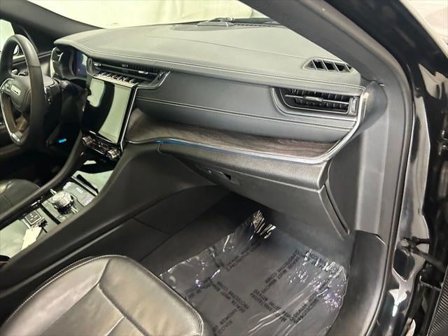 2022 Jeep Grand Cherokee 4xe Overland 4x4