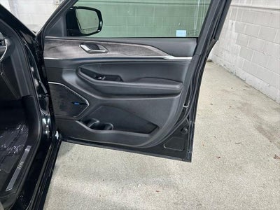 2022 Jeep Grand Cherokee 4xe Overland 4x4