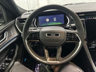 2022 Jeep Grand Cherokee 4xe Overland 4x4