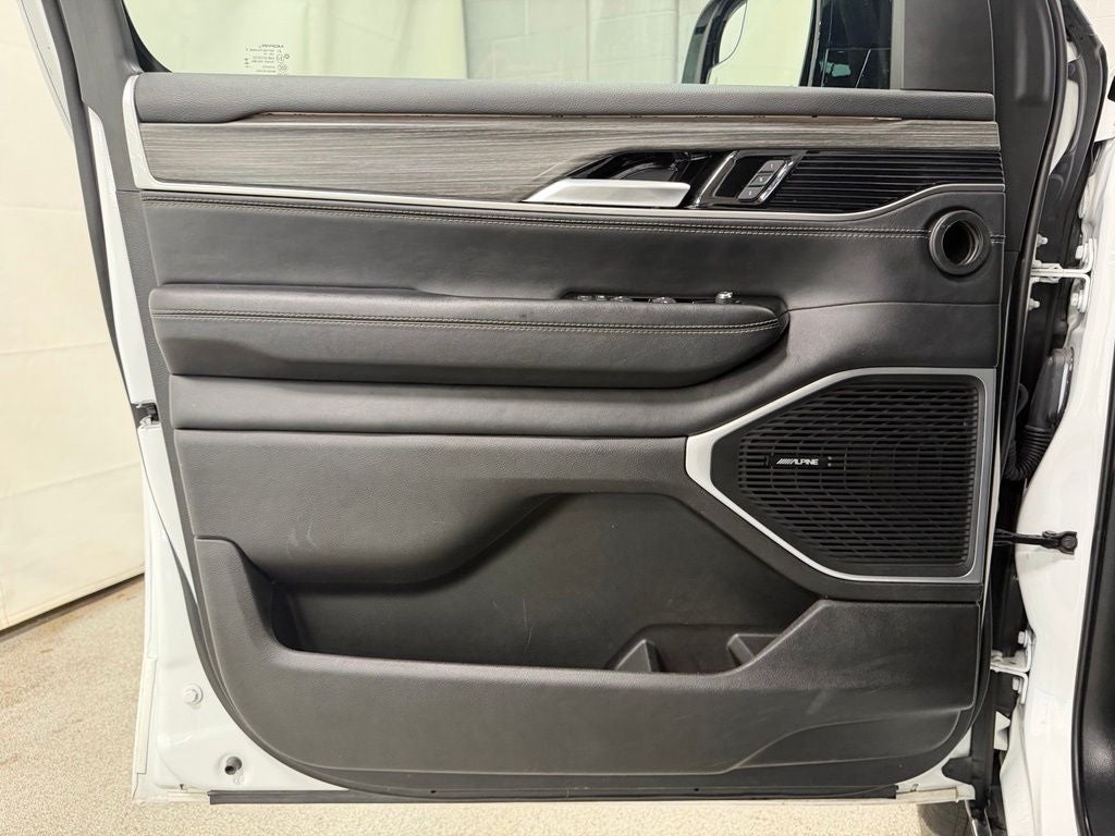 2024 Jeep Wagoneer L Series II 4x4