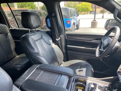 2024 Jeep Wagoneer L Series II 4x4