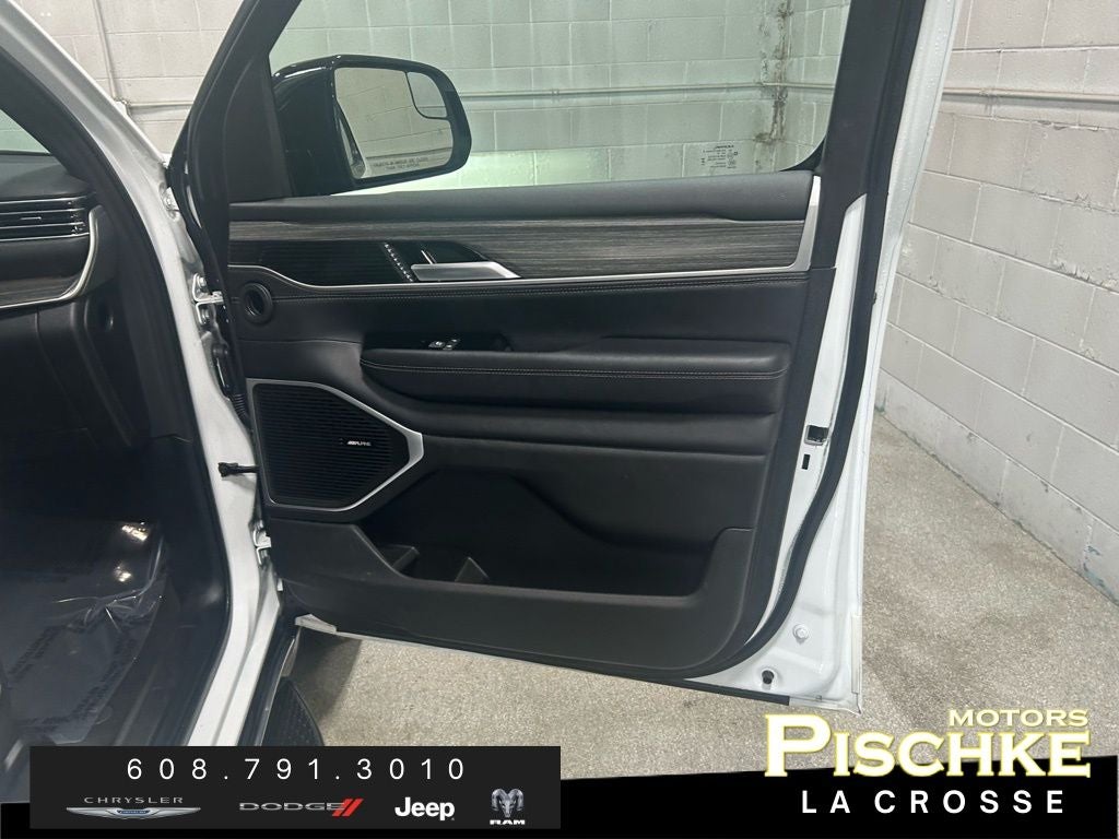 2024 Jeep Wagoneer Series III 4x4