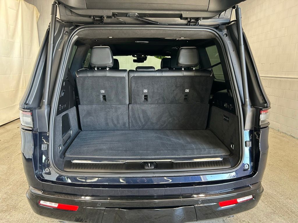 2025 Jeep Grand Wagoneer Series III Obsidian 4x4