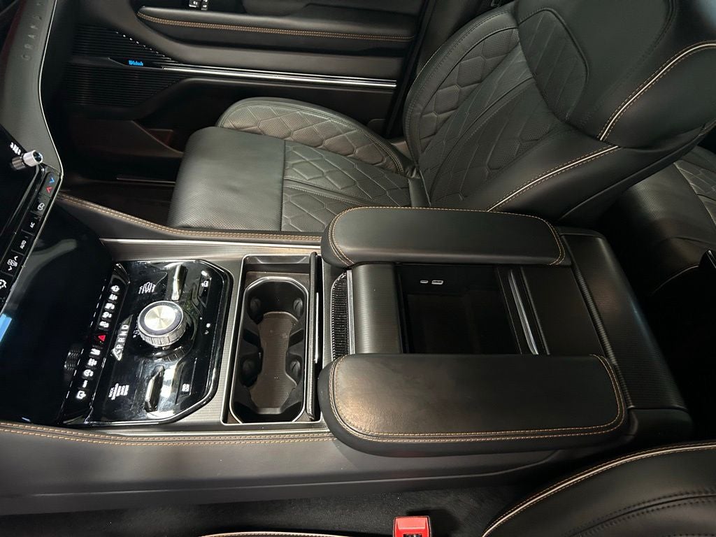 2025 Jeep Grand Wagoneer Series III Obsidian 4x4