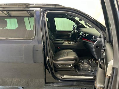 2025 Jeep Grand Wagoneer Series III Obsidian 4x4