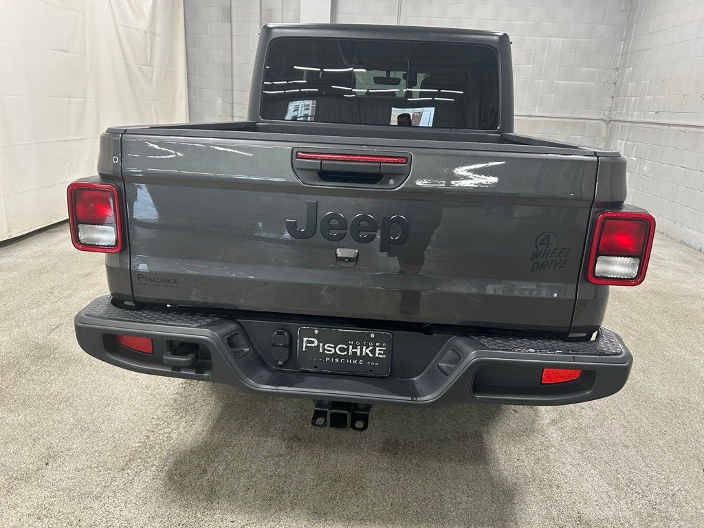 2021 Jeep Gladiator Willys 4x4