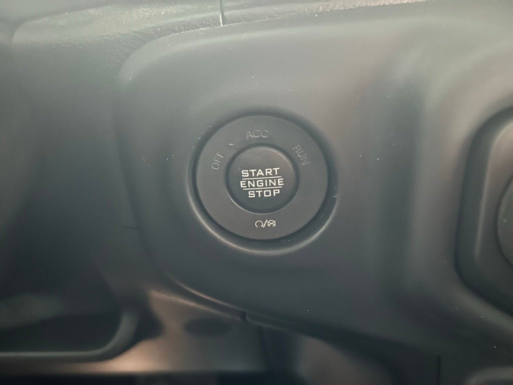 2021 Jeep Gladiator Willys 4x4