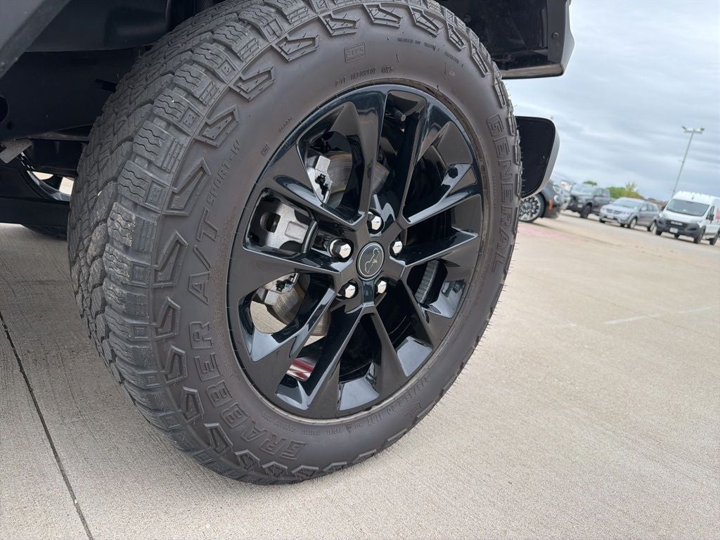 2025 Jeep Gladiator Nighthawk