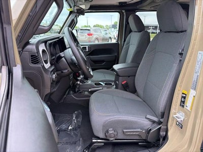 2025 Jeep Gladiator Nighthawk