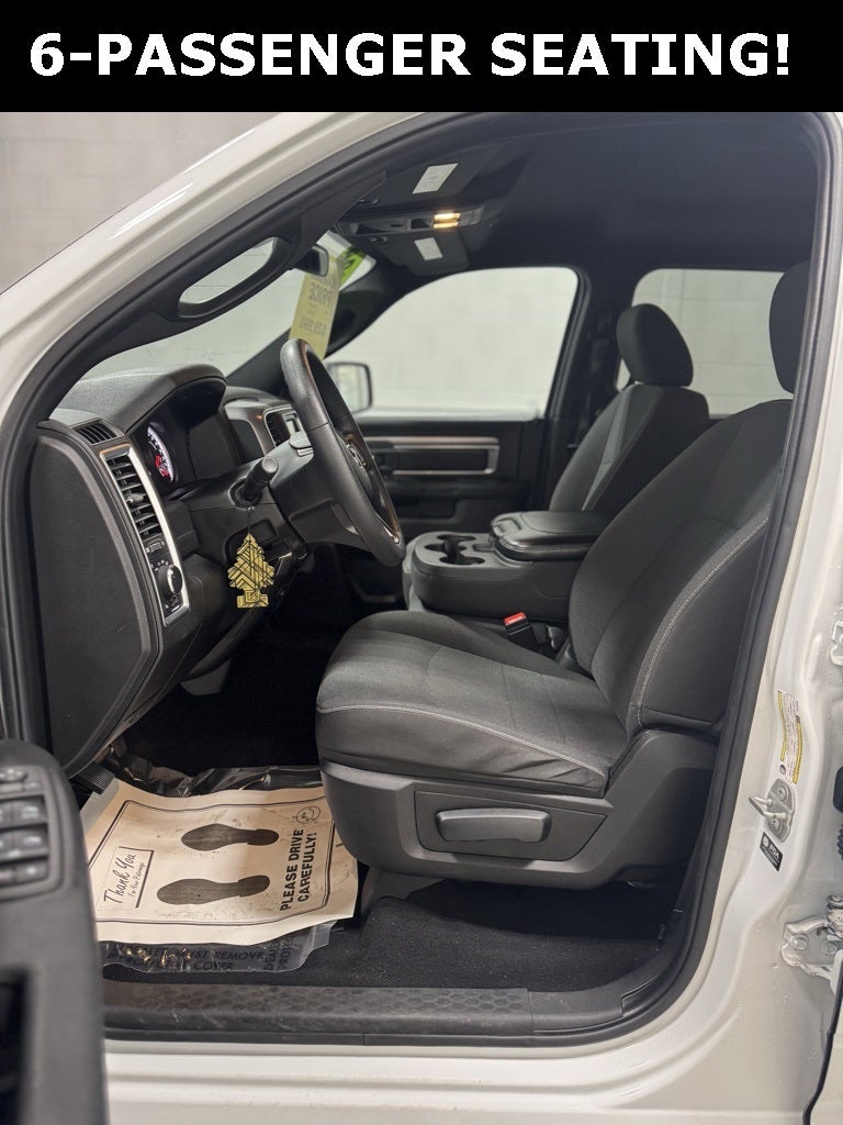 2024 RAM 1500 Classic Warlock Crew Cab 4x4 5'7' Box