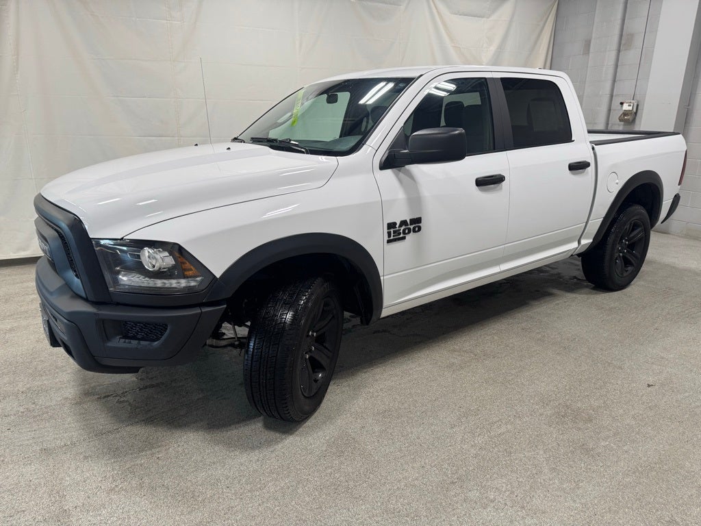 2024 RAM 1500 Classic Warlock Crew Cab 4x4 5'7' Box